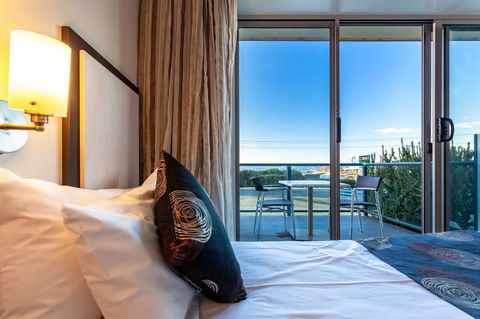 Beachfront Bicheno - Maitland Accommodation 16
