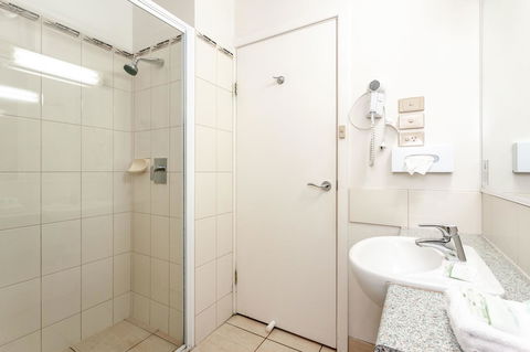Beachfront Bicheno - Maitland Accommodation 14
