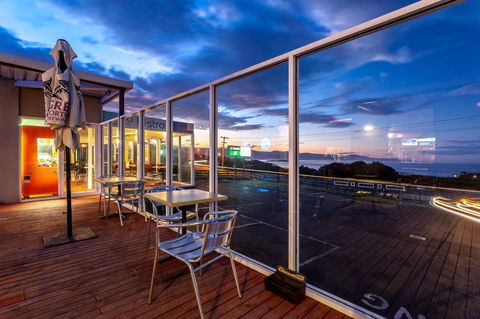 Beachfront Bicheno - Maitland Accommodation 36