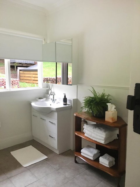 Highfield's Other House - Maitland Accommodation 10