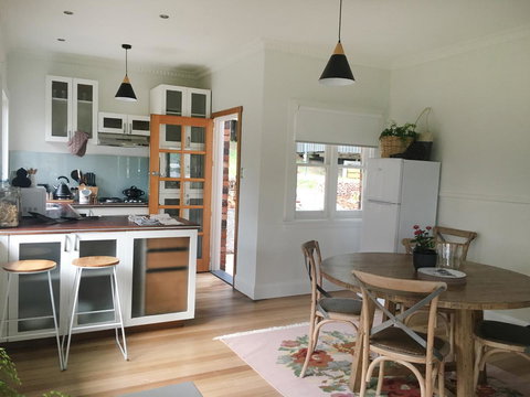 Highfield's Other House - Maitland Accommodation 4