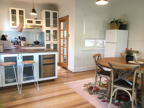 Highfield's Other House - Maitland Accommodation 7