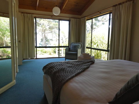 Osprey Lodge & Bungalow - Maitland Accommodation 14