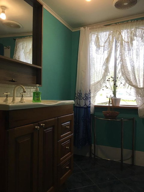 Blue Wren Bungalow - Maitland Accommodation 7