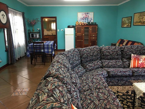 Blue Wren Bungalow - Maitland Accommodation 4