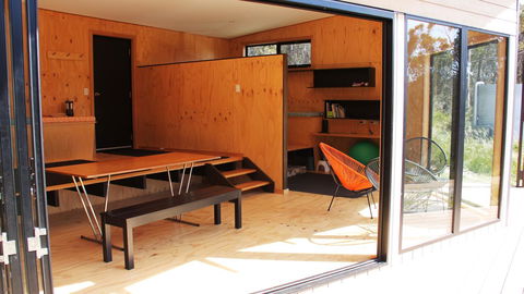 BAY OF FIRES ECO HUT Off Grid Experience At Binalong Bay - Maitland Accommodation 2