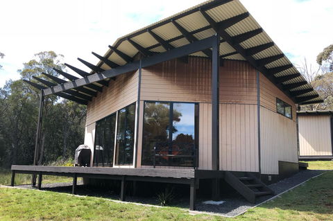 BAY OF FIRES ECO HUT Off Grid Experience At Binalong Bay - Maitland Accommodation 0