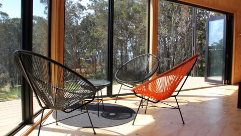 BAY OF FIRES ECO HUT Off Grid Experience At Binalong Bay - Maitland Accommodation 11