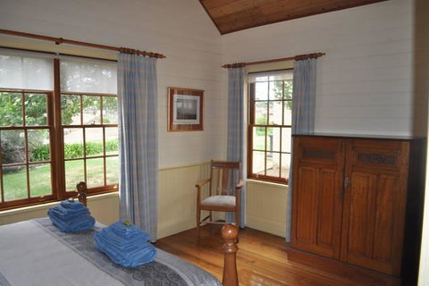 The Mill House Cottage - Maitland Accommodation 11