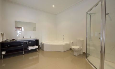 Ikon Hotel - Maitland Accommodation 2