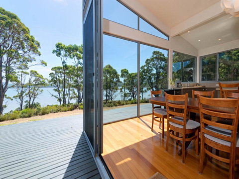 Cloudy Bay Lagoon Estate - Maitland Accommodation 9