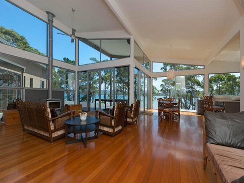 Cloudy Bay Lagoon Estate - Maitland Accommodation 4