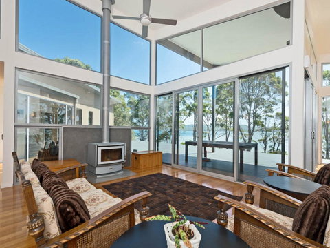 Cloudy Bay Lagoon Estate - Maitland Accommodation 3