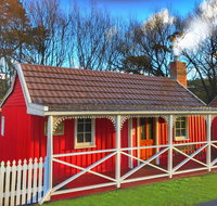 Platypus Playground Riverside Cottage - Maitland Accommodation