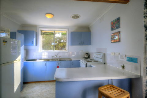 Ar Lan Y Mor - Maitland Accommodation 2