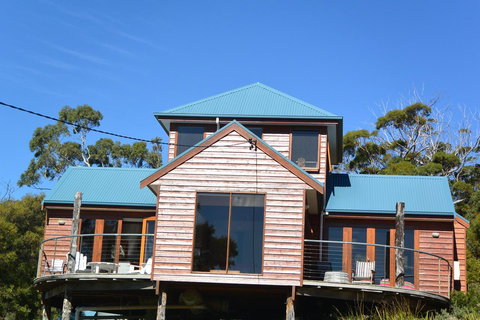 The Tree House - Maitland Accommodation 6
