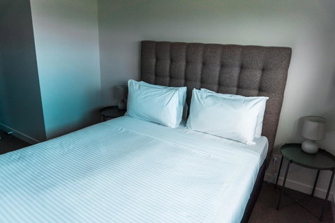 The Apollo - Maitland Accommodation 5