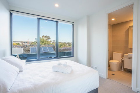 Poplar Apartments - Maitland Accommodation 9