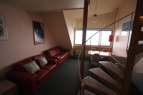 Arlberg Hotham - Maitland Accommodation 24