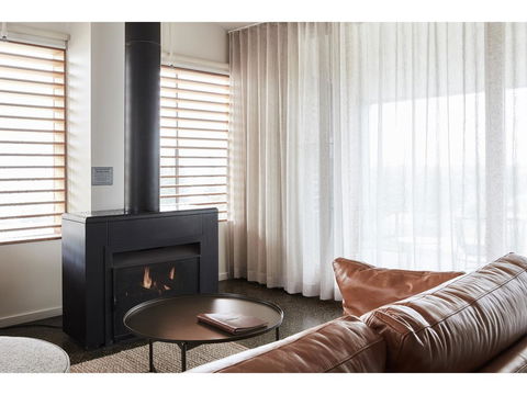 Hotel Sorrento - Maitland Accommodation 4