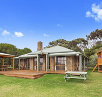 Apollo Bay Cottages - Maitland Accommodation