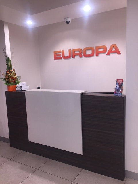 Europa Melbourne - Maitland Accommodation 2