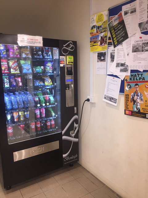 Europa Melbourne - Maitland Accommodation 9