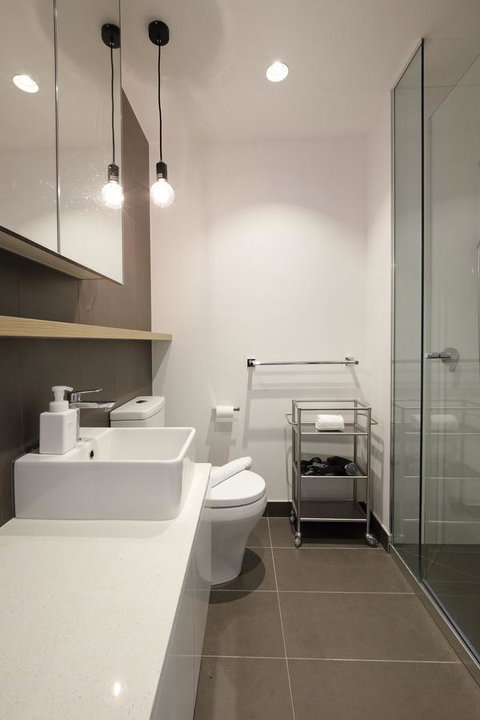 Mono Apartments On La Trobe Street - Maitland Accommodation 22