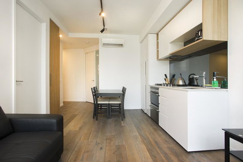 Mono Apartments On La Trobe Street - Maitland Accommodation 7