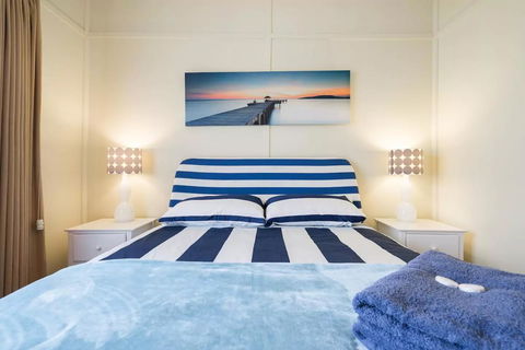 Nautique Beach House - Maitland Accommodation 6
