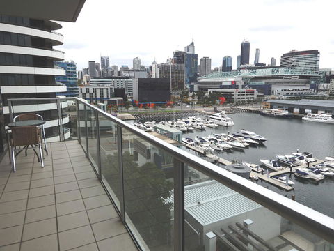 AKOM AT Docklands - Maitland Accommodation 0