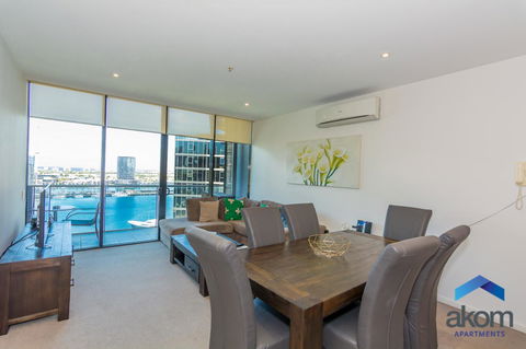 AKOM AT Docklands - Maitland Accommodation 5