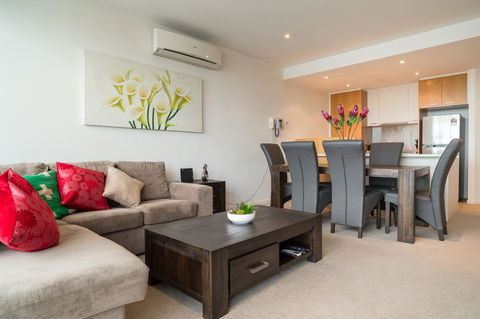 AKOM AT Docklands - Maitland Accommodation 39