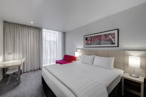 Travelodge Hotel Melbourne Docklands - Maitland Accommodation 0