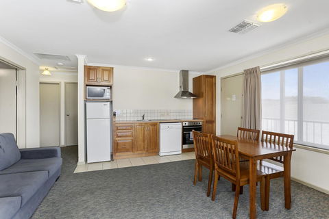 Comfort Inn Warrnambool International - Maitland Accommodation 35