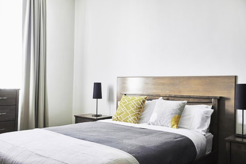 Plough Hotel - Maitland Accommodation 0