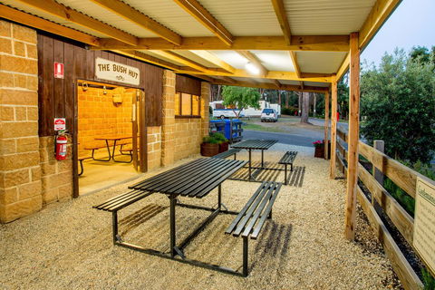 BIG4 Castlemaine Gardens - Maitland Accommodation 24