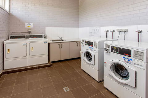 BIG4 Castlemaine Gardens - Maitland Accommodation 34