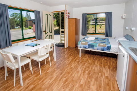 BIG4 Castlemaine Gardens - Maitland Accommodation 12