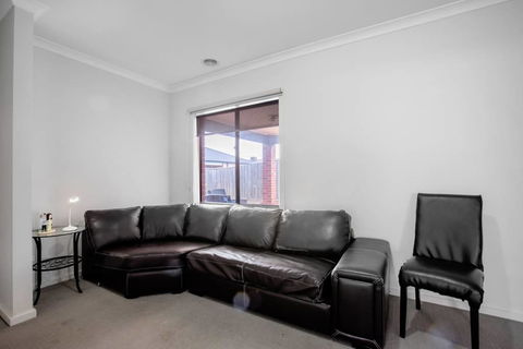 Holiday Rose - Maitland Accommodation 2