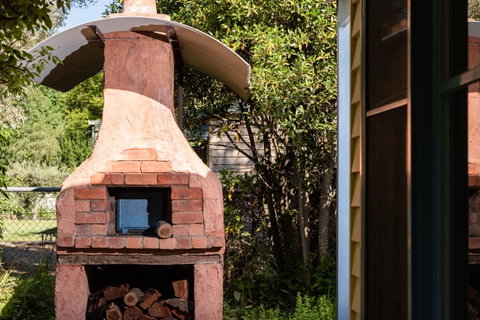 The Orchard House - Maitland Accommodation 9