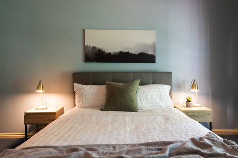 The Orchard House - Maitland Accommodation 5