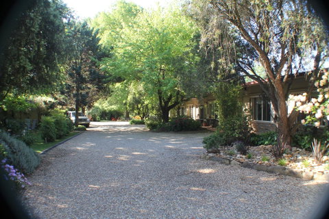 Goldfield Holiday Units - Maitland Accommodation 27
