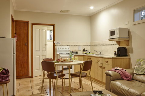 Goldfield Holiday Units - Maitland Accommodation 7