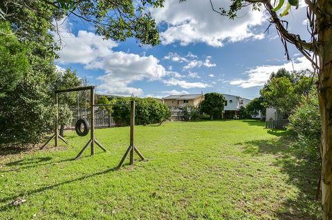 Beach Front Beauty - Ocean Front Views - Maitland Accommodation 16