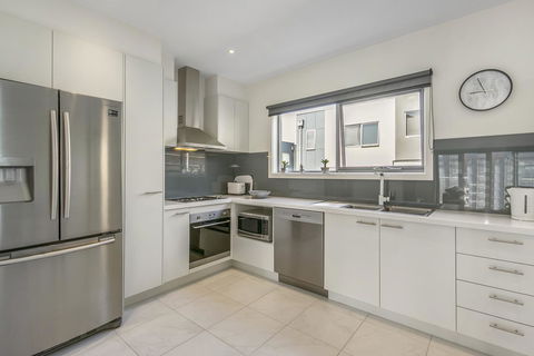 Marina Beach - Maitland Accommodation 2