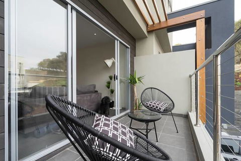 Marina Beach - Maitland Accommodation 6