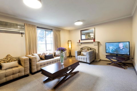 Eltham Gateway Hotel & Conference Centre - Maitland Accommodation 35