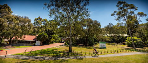 Eltham Gateway Hotel & Conference Centre - Maitland Accommodation 44