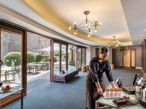 Quay West Suites Melbourne - Maitland Accommodation 30